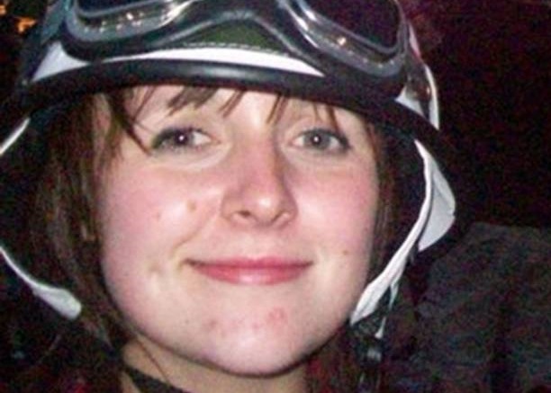 英国坎布里亚郡动物园管理员遭一头发狂的苏门答腊虎咬死