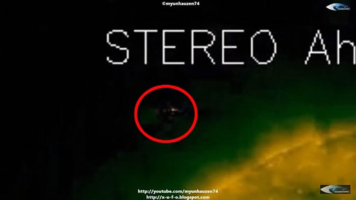 “UFO专家”称近日许多次发现不明飞行物环绕在太阳周围