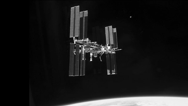国际空间站附近一周内三次发现UFO踪迹