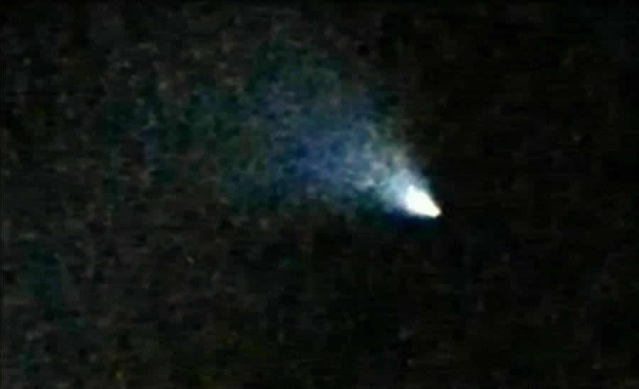 美国新墨西哥州至蒙大纳州夜空出现神秘发光“火球”