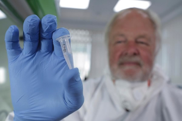 牛津大学教授检测据报来自大脚雪人的样本的DNA