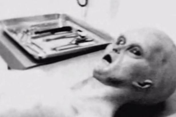 曾经公布过的声称是1947年罗斯威尔事件外星人尸解照片