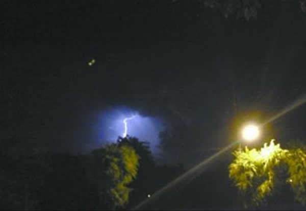 沈阳惊现UFO？