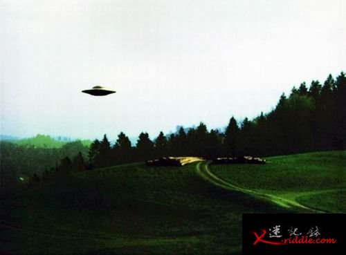 麦田怪圈持续4个世纪：外星人向地球发信息？