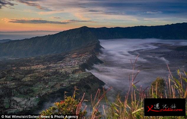 印尼婆罗摩火山的美丽景色
