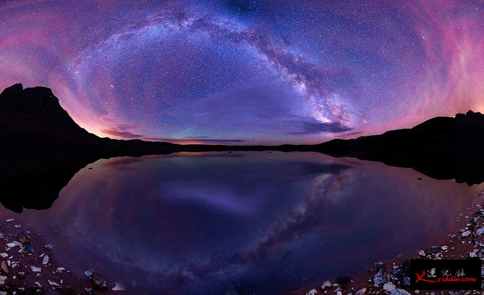 摄影师拍摄美国郊外的璀璨夜空