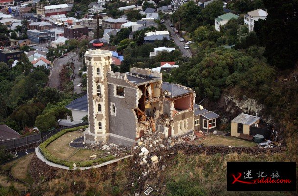 2011年一场大地震，令新西兰南岛的基督城大受破坏。