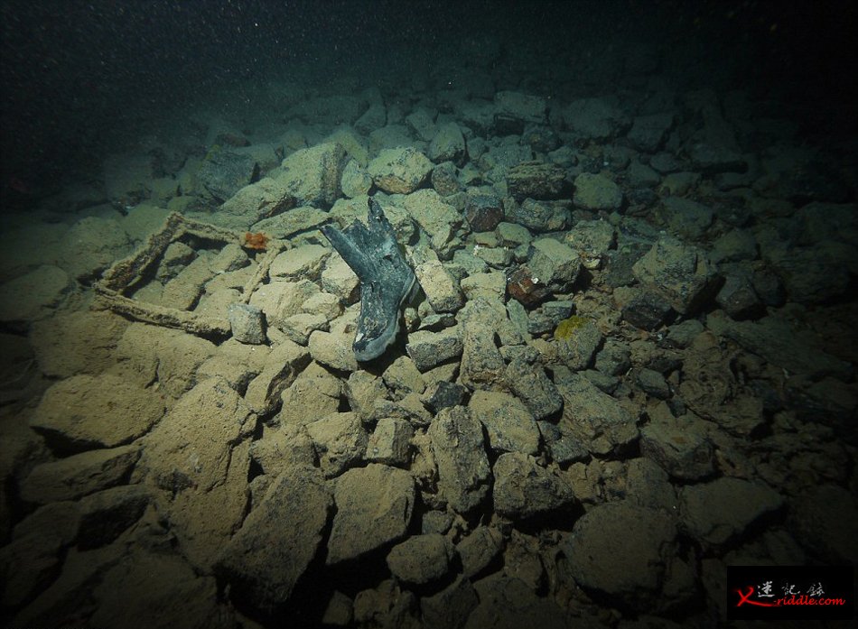 英国潜水员探访红海海底二战沉船“蓝蓟花号”(SS Thistlegorm)残骸遗址