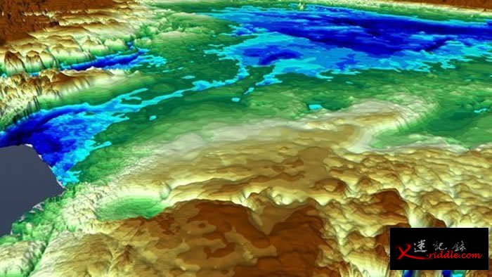 美国《地球物理研究通讯》杂志：格陵兰岛西北部冰盖下发现第2个巨大陨石撞击坑