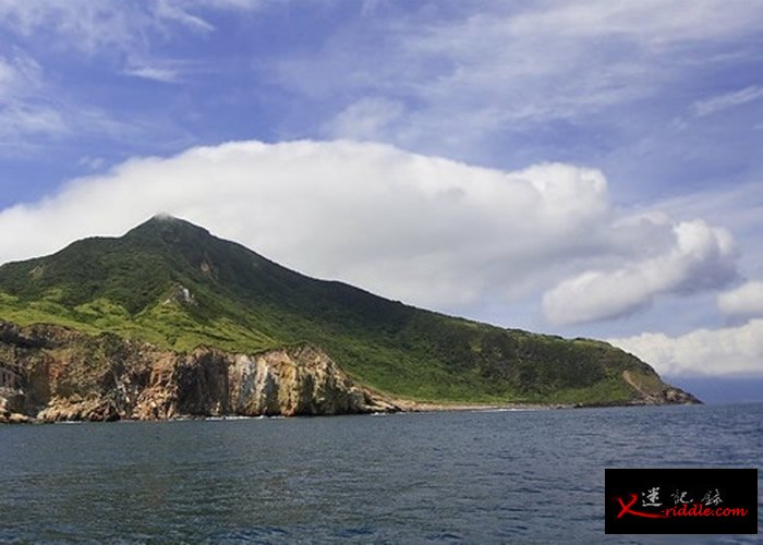 台湾宜兰县外海龟山岛被证实为活火山 台专家：爆发或引海啸