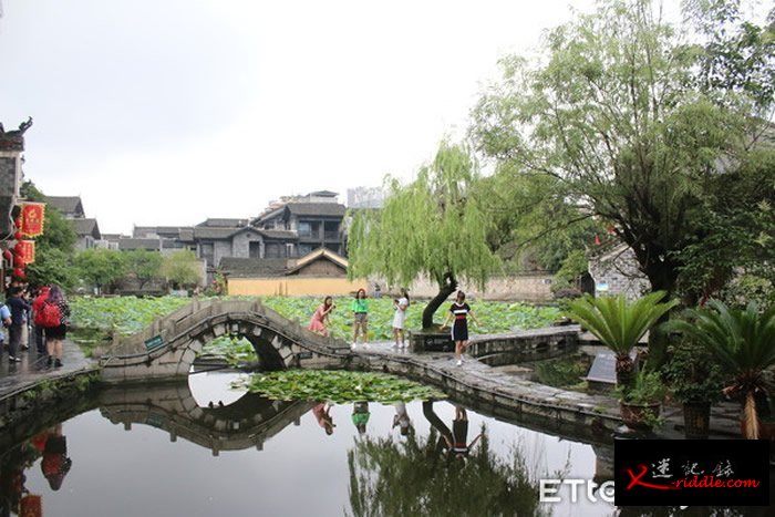 干州古城最着名的景点胡家塘。（图／记者王致凯摄）