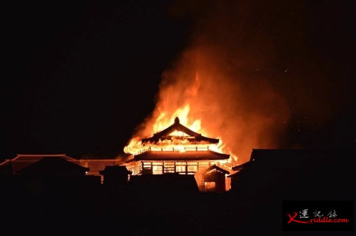 日本冲绳县那霸市的世界文化遗产“首里城”今(31)日凌晨发生大火