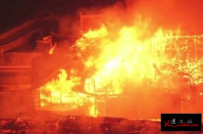 日本冲绳县那霸市的世界文化遗产首里城凌晨发生大火 正殿等7建筑物全烧毁
