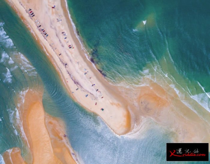 美国北卡州附近海域突然冒出一座神秘新岛屿——雪莉岛（Shelly Island）