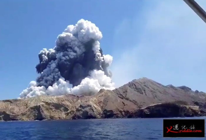 新西兰最危险怀特岛火山爆发 史上大喷发曾造成10名矿工全遭熔岩活埋仅剩一只猫