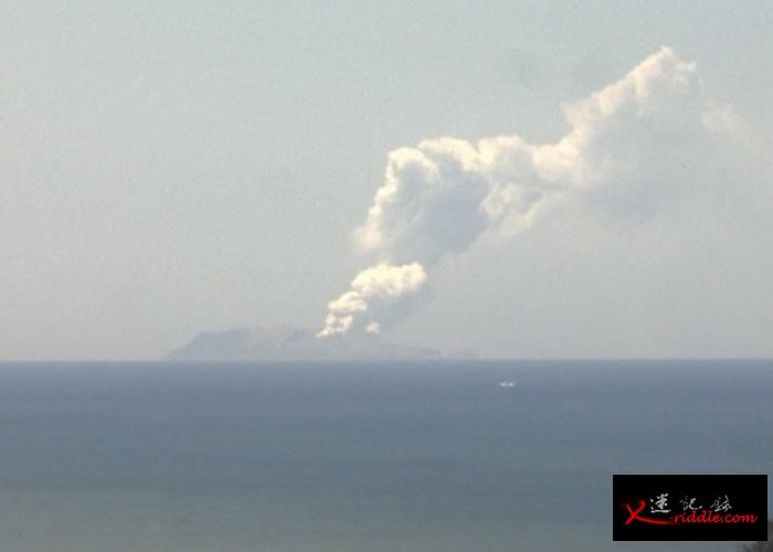 新西兰旅游胜地怀特岛火山喷发 造成重大伤亡
