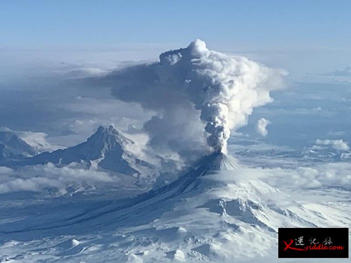 美国阿拉斯加希沙尔丁火山（Shishaldin Volcano）再次喷发