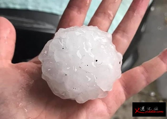 澳洲干旱及山火肆虐近日迎来百年一遇暴雨 沙尘暴冰雹来袭