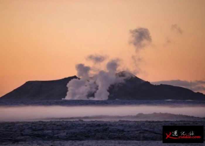 冰岛雷克雅内斯半岛著名温泉胜地蓝湖发生连串地震 火山膨胀有喷发危机